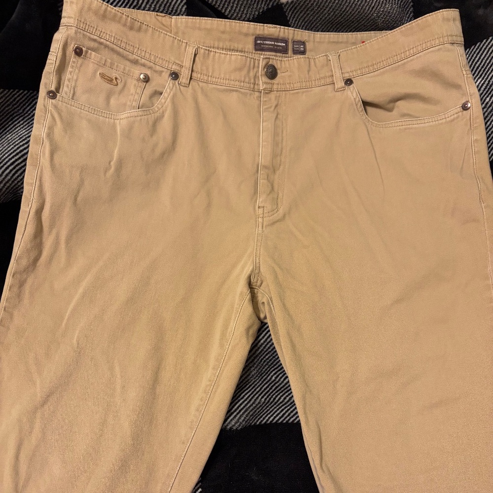 Southern Marsh men’s khaki color pants. Size 38x30. Like new. $20.
